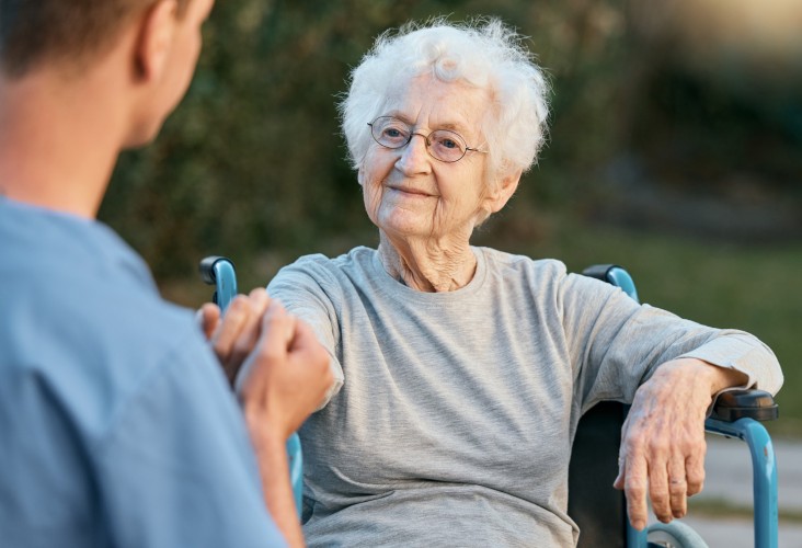 10 signs your home care package might need a reassessment